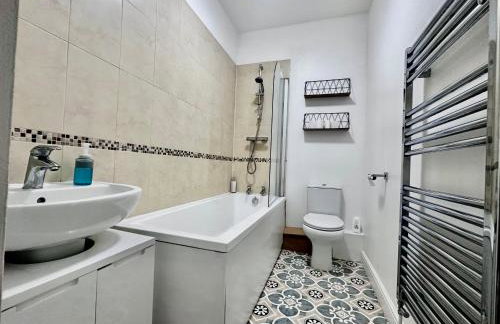 Dorchester Town Centre Entire Apartment - Foto 6