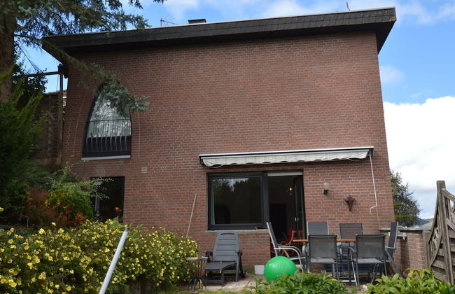 Modern Holiday Home in Eifel With Sauna - Foto 21