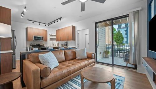 PFR Suites - Highland, 3BR 2BA Shadyside Condo, ADA, 2 Decks and Off-Street Parking - Foto 2