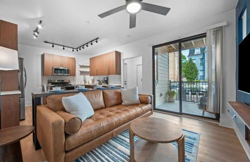 PFR Suites - Highland, 3BR 2BA Shadyside Condo, ADA, 2 Decks and Off-Street Parking - Foto 2