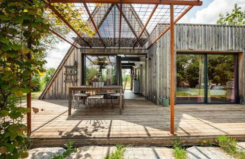 Les Trigones du Causse -Maison atypique avec Piscine Privée - Foto 15