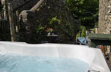 Ponycob hot tub 2 bed ensuite - Foto 51
