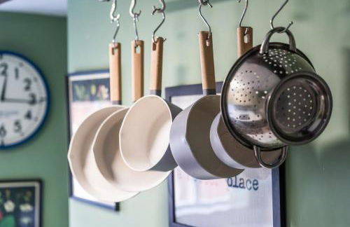 #54 The Balti Cottage Apartment - Sleeps 5 - Close to Kingsbury Water Park - " Perfect for Contractors and Families - Free parking" - Foto 10