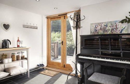 Riverside Apartment - Foto 13