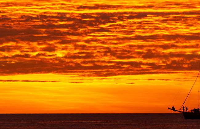 Passeio de barco ao entardecer pela costa de Guanacaste - Foto 6