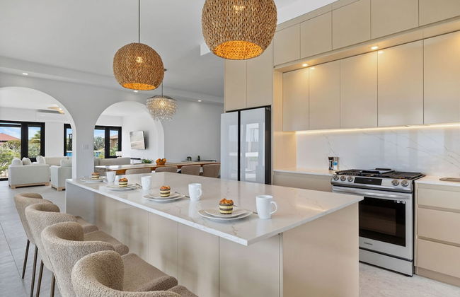 New Ocean View Infinity Pool Steps 2 Babybeach - Foto 2