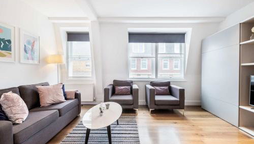BnBNova - 2BR 2BA - The Heart of Soho - Photo 3
