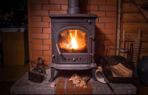 Chatka w lesie - Foto 4