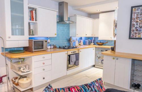 Cute & cosy 1 double bedroom garden flat - Foto 7