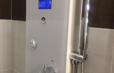 villetta bifamiliare Cherie con parco e piscina - Foto 12