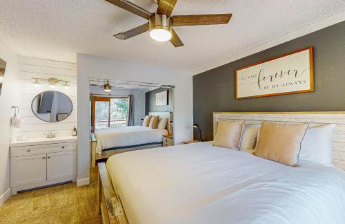 Near Hiking and Biking! Flagstaff Condo with Grill - Foto 11