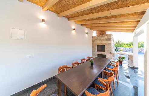 Cozy Home In Ugljane With Wifi - Foto 8