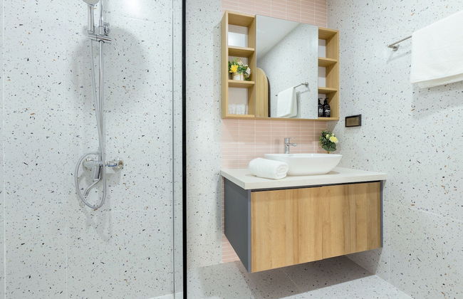 Crescendo Studio & Cafe - Photo 79