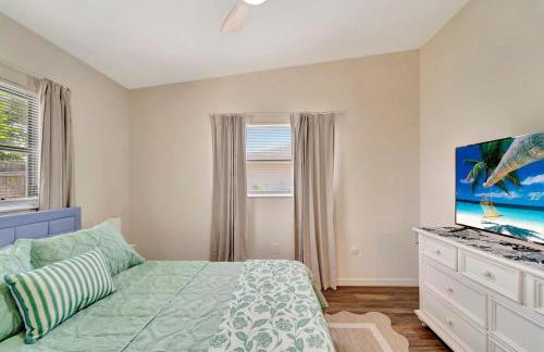 2 Kitchens, Pool, Ping Pong, Corn Hole, BBQ - Foto 36