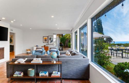 Ocean View Retreat Firepit & Spacious Yard - Foto 14