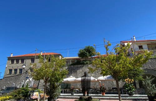 Sofia’s House - Photo 31