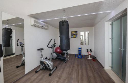 Villa Toni with 5 bedrooms and heated pool - Photo 62