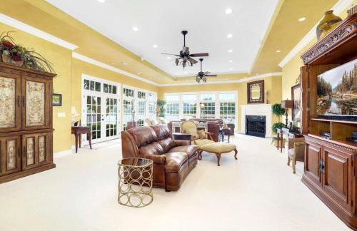 Shoreline Serenity-Direct Lake Access - Foto 16