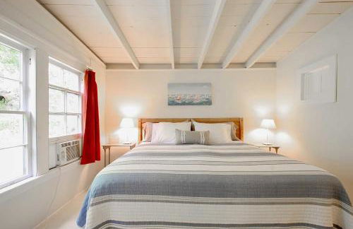 Cozy Stockbridge Cabin - Walk to Beach and Lake! - Foto 7