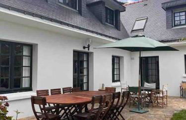 Fantastic 6 Bedroom House with stunning sea view - Foto 33