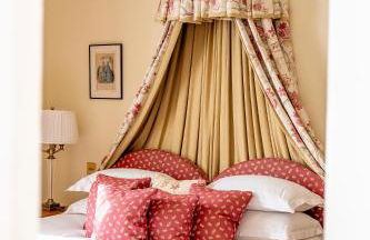 Llangoed Hall - Photo 25