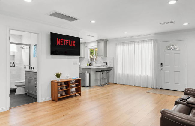 Comfy Retreat With Yard & Cozy Interiors - Foto 40