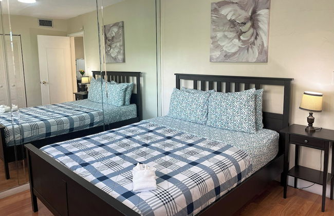 Sunny Isles Apartments by MiaRentals - Photo 16