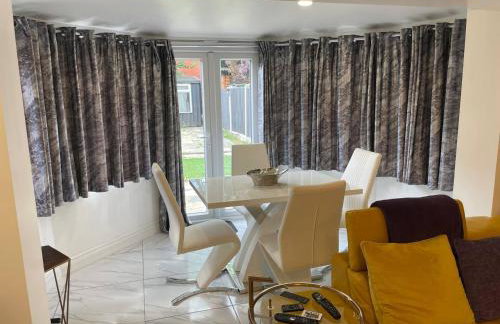 Luxurious 2 bed home in Basildon - Foto 4