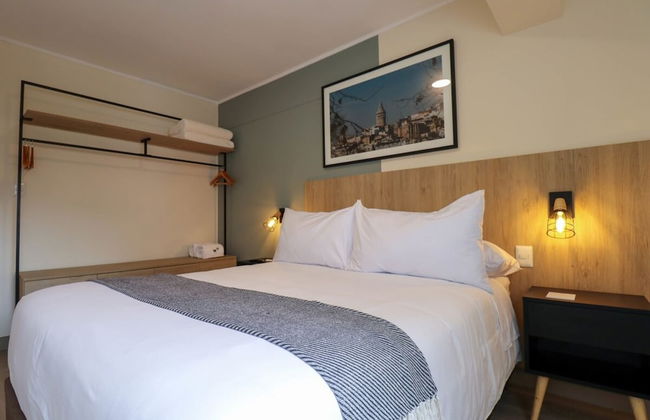 w Minimalist 2BR in Miraflores - Photo 37