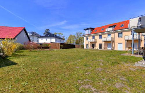 Peenemünde, Seglerhafen SB Brig 09,15 - Foto 12