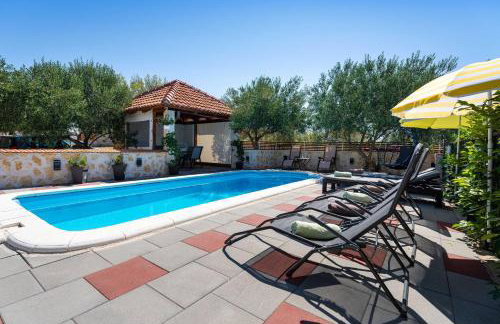 MY DALMATIA - Holiday home Olive Garden with private swimming pool - Photo 44