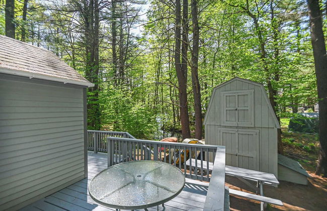 Cottage by the Pond The Perfect Cozy Escape! - Photo 23