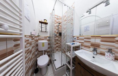 nice flat 1000 mt from city center and parking nearby - Dimora Leopolda - Foto 16