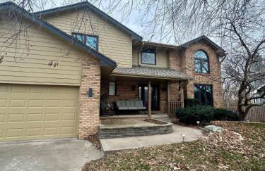 Spacious 4-bed family home with park views - Foto 7