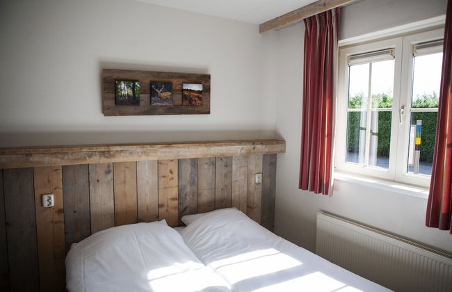 Combined Bungalow with Decorative Fireplace near Veluwe - Foto 12