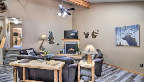 Family-Friendly Home with Hot Tub 1 Mi to Dtwn - Foto 3