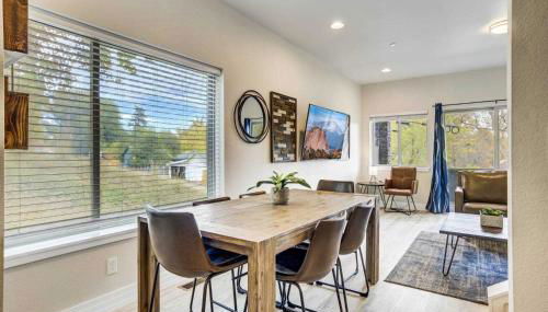 4BD Home w Rooftop Patio Fire Pit & Mountain Views - Foto 5