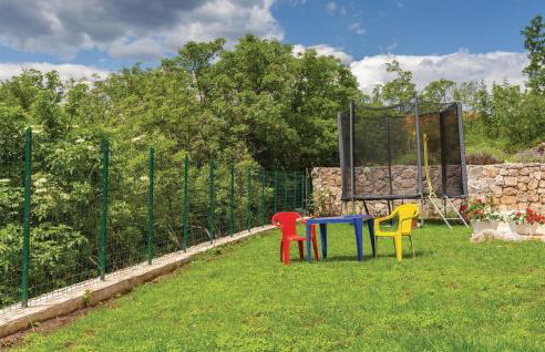 3 Bedroom Cozy Apartment In Viskovo - Foto 31