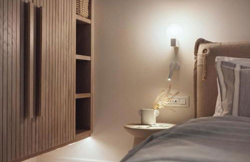 Salty Angel Sea Front Villa - Photo 21