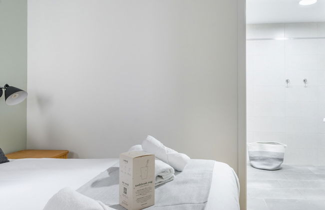 Limehome Madrid La Bolsa - Photo 9