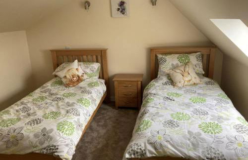 Carloway Self Catering, 5A Upper Carloway, Isle of Lewis, Outer Hebrides - Off grid, outdoor, wood fired hot tub and infra red sauna - Photo 9