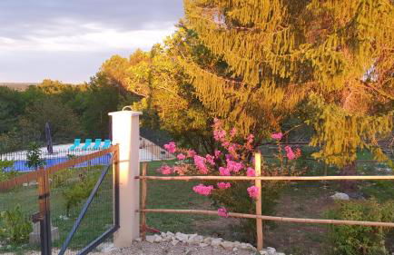 Grand Gite La Salamandre Proche Sarlat de 1 à 10 personnes - Foto 34