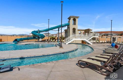 Family Desert Oasis home - Foto 5