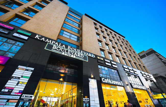 Boulevard Suites - Photo 31