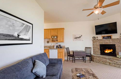 Dolphin by OceanviewHotTubs Oceanfront Shelter Cove Tesla - Foto 14