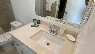 Artrageous on the river By RocketStay - Foto 4