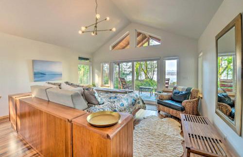 Mid-Century Cabin with Deck and Puget Sound Vistas! - Foto 11