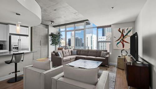 Spire - Unit 1810 - Foto 2