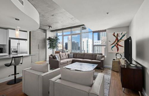 Spire - Unit 1810 - Foto 2