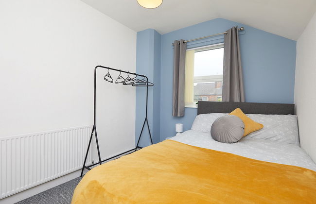 4 Bed Derby House - Long Stays- Parking - Foto 5